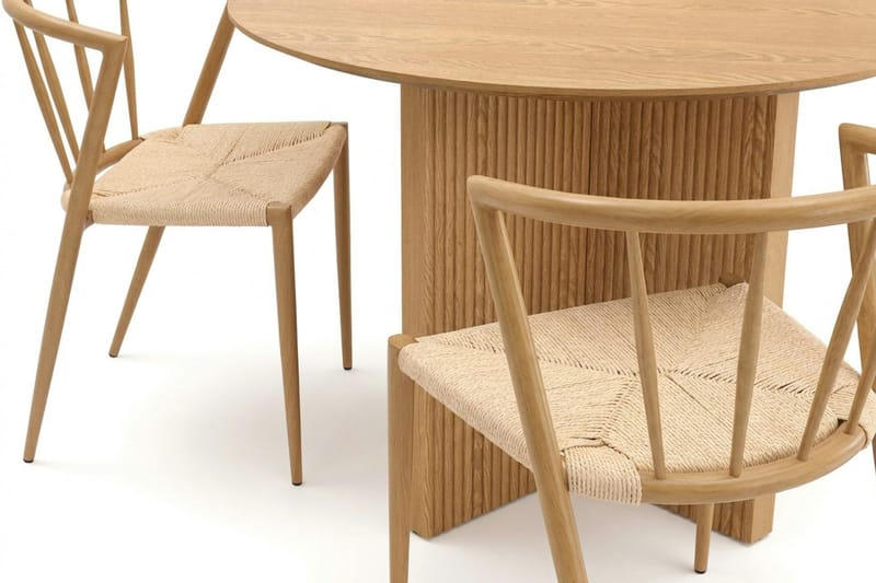 Edda spisegruppe rund 110 cm eik med 4 Winston spisestoler - Eik - Møbler - Bord - Spisegrupper
