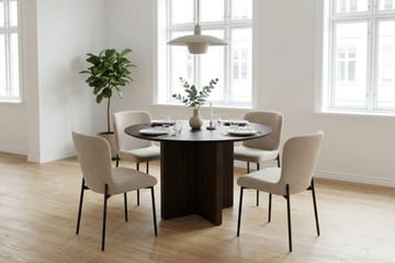 Edda spisegruppe rund 110 cm røkt eik med 4 Elsie spisestoler - Røkt eik/beige - Møbler - Bord - Spisegrupper