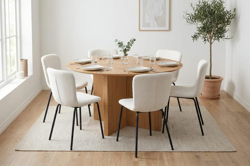 Edda spisegruppe rundt 150 cm eik med 6 Katy spisestoler - Eik - Møbler - Bord - Spisegrupper