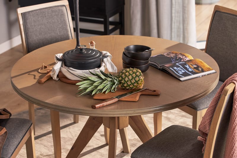 Grivita Rund Spisegruppe 120 cm med 4 Cadmos Spisestoler - Hvit - Møbler - Bord - Spisegrupper