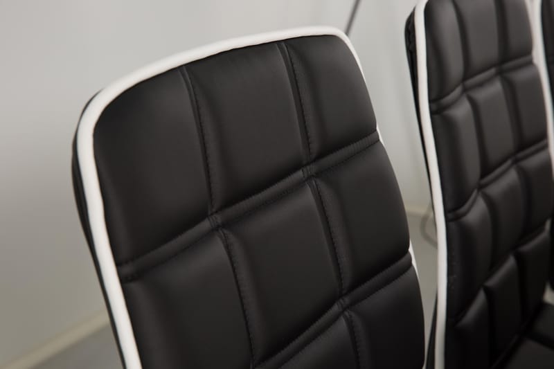 Jasmin Spisegruppe med 6 Frida Stoler - Hvit/Sort PU - Møbler - Bord - Spisegrupper