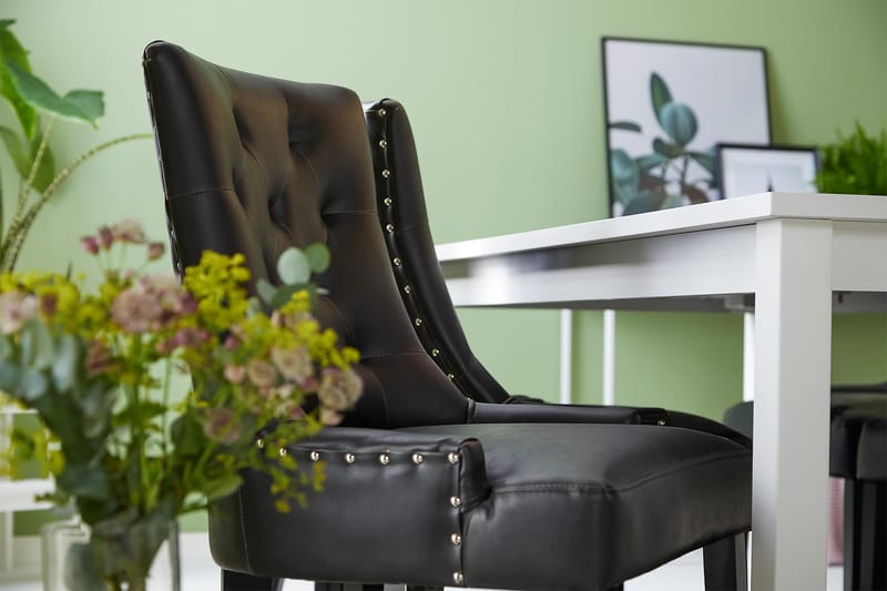 Jasmin Spisegruppe med 6 Tuva Lenestol - Hvit/Svart PU - Møbler - Bord - Spisegrupper