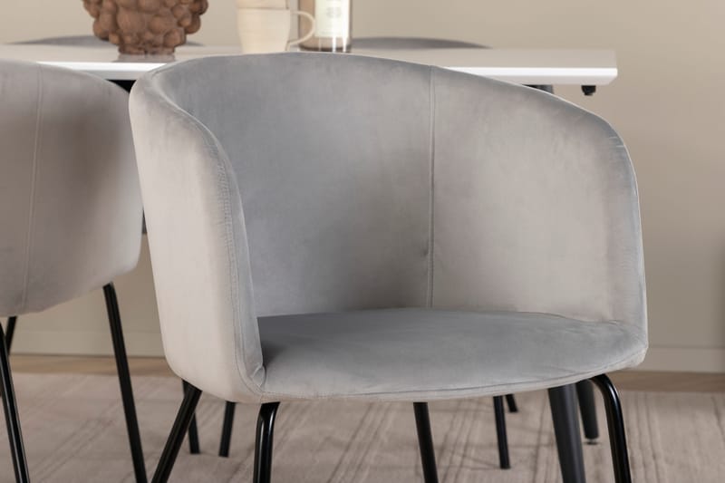 Jimmy Spisebord med 4stk Berit Spisestol - Møbler - Bord - Spisegrupper