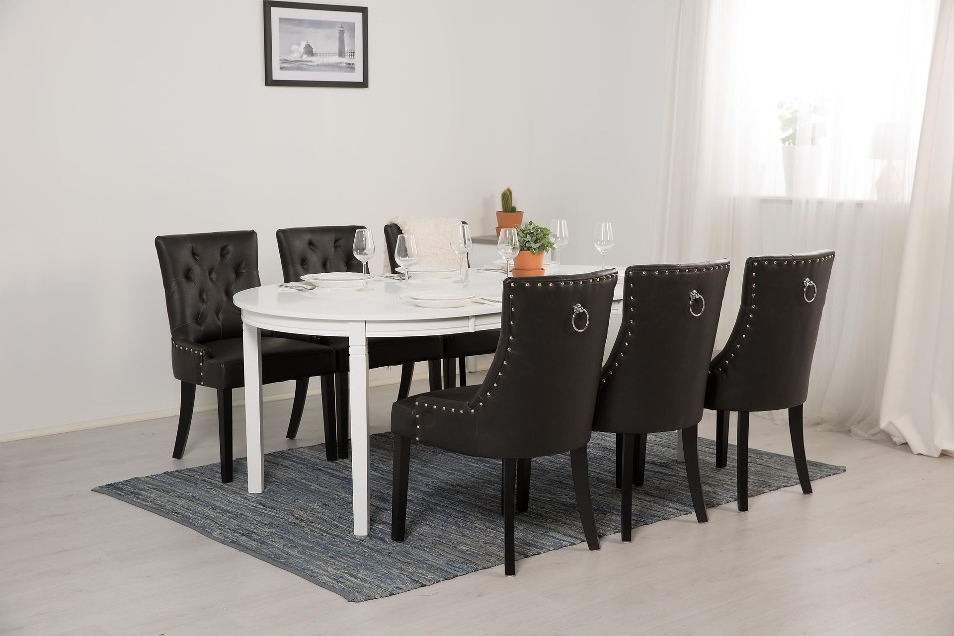 Läckö Spisegruppe Hvit - 6stk Tuva stoler Vintage PU - Møbler - Bord - Spisegrupper