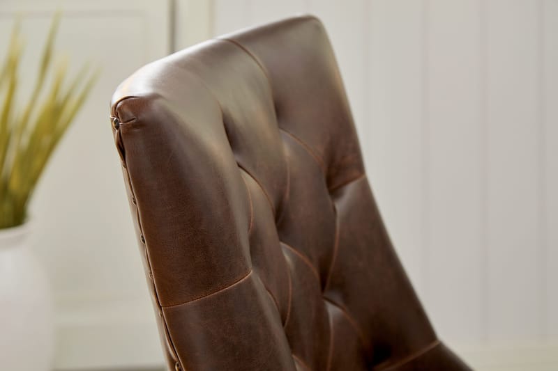 Lyon Spisegruppe Rund med 4 Tuva Lenestoler Kunstlær - Tre/Hvit/Svart PU - Møbler - Bord - Spisegrupper