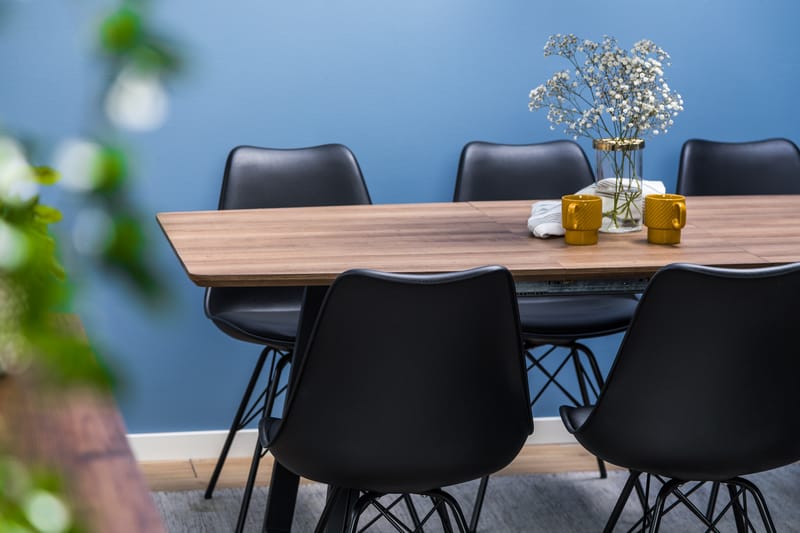 Marcelen Forlengningsbar Spisegruppe 140 cm med 6 Shell Stol - Brun/Svart - Møbler - Bord - Spisegrupper