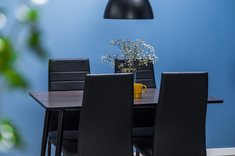 Marcelen Spisegruppe 120 cm med 4 Nibe Stol - Brun/Svart - Møbler - Bord - Spisegrupper