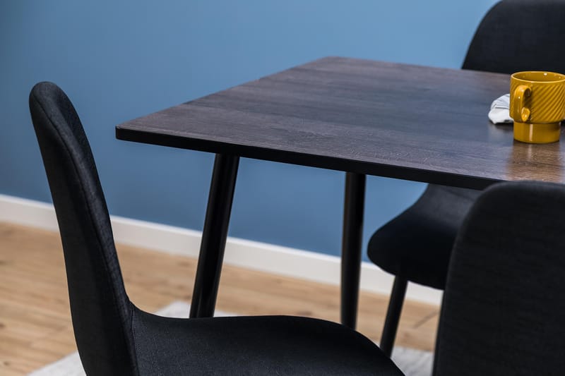 Marcelen Spisegruppe 120 cm med 4 Nibe Stol - Brun/Svart - Møbler - Bord - Spisegrupper