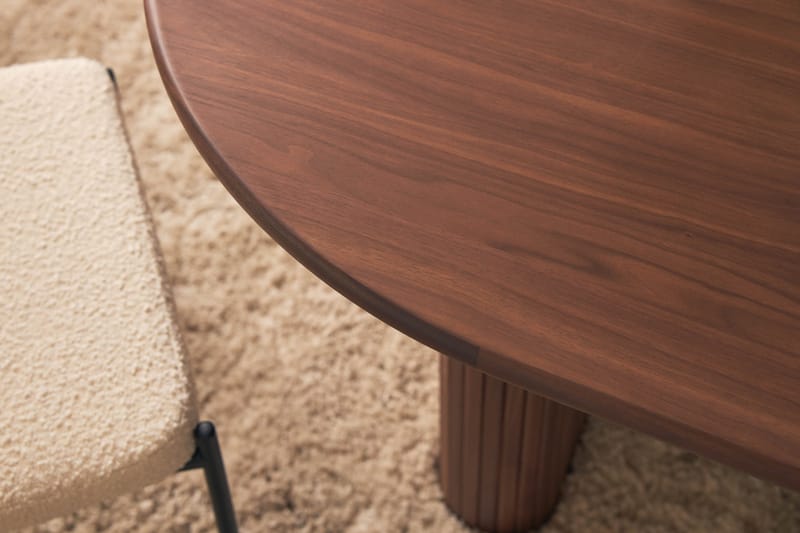 Noira Ovalt Spisebord 220 cm Valnøtt med 6 Gemmiano Spisestoler - Brun / Teddy / Tre - Møbler - Bord - Spisegrupper