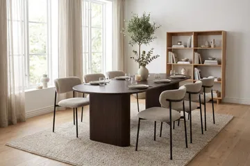 Noira spisegruppe rektangulær 220 cm røkt eik med 6 Lucy spisestoler - Røkt eik - Møbler - Bord - Spisegrupper