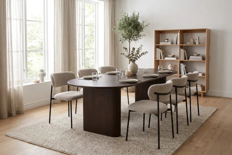 Noira spisegruppe rektangulær 220 cm røkt eik med 6 Lucy spisestoler - Røkt eik - Møbler - Bord - Spisegrupper