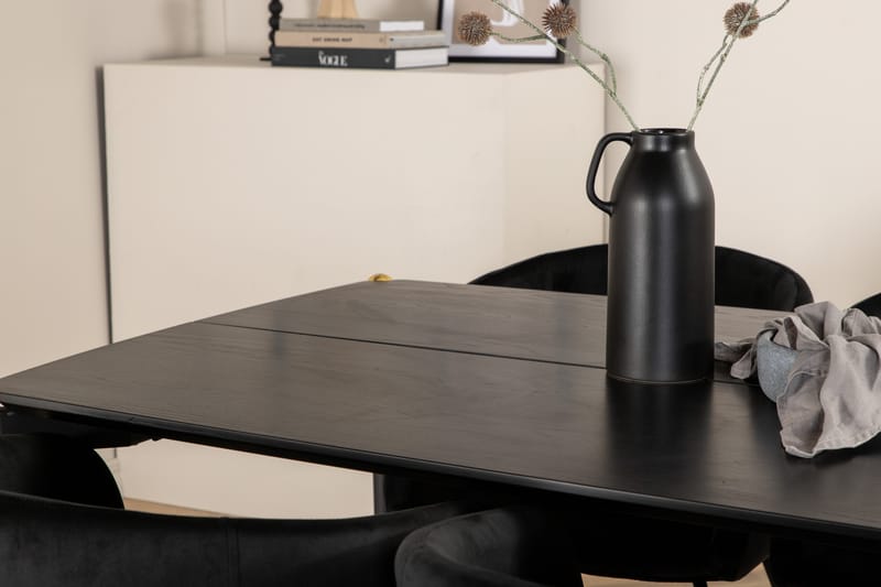 Pelle Spisebord med 6stk Berit Spisestol - Møbler - Bord - Spisegrupper