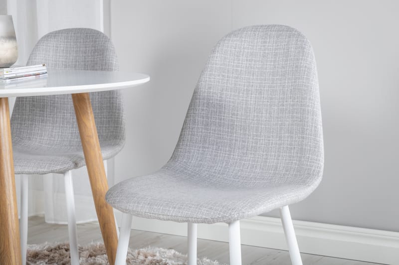 Pelle Spisegruppe 100 cm Rund inkl. 4 Ypas Stoler - Hvit/Natur/Grå - Møbler - Bord - Spisegrupper