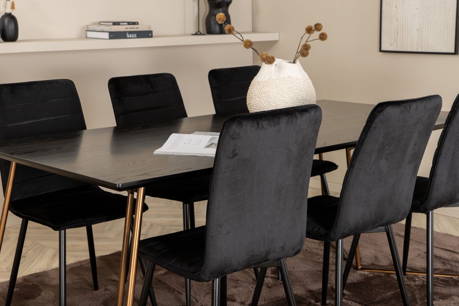 Pipi Spisegruppe 190 cm inkl. 6 Robin Fløyelsstoler - Svart/Kobber - Møbler - Bord - Spisegrupper