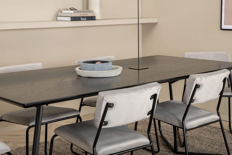 Pippi spisebord med 6 Kenth Spisestol - Møbler - Bord - Spisegrupper