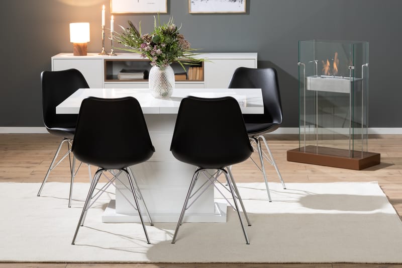 Ratliff Forlengningsbar Spisegruppe 120 cm med 4 Shell Stol - Hvit/Svart PU/Krom - Møbler - Bord - Spisegrupper