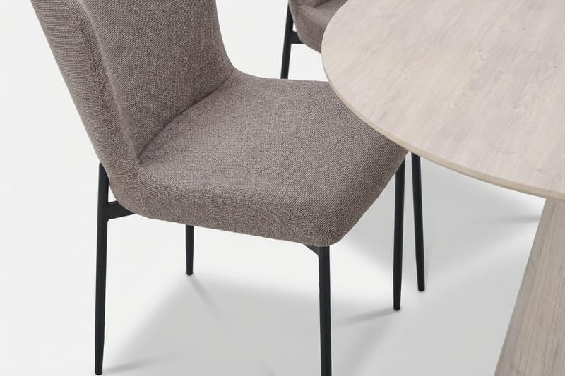 Siena spisegruppe rund 110 cm hvitlasert med 4 Elsie spisestoler - Hvitlasert/grå - Møbler - Bord - Spisegrupper