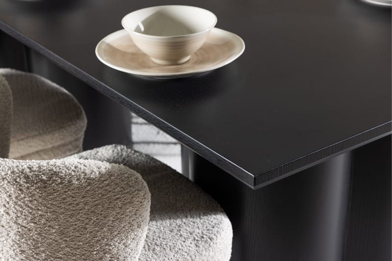 Spisegruppe Venture Home Olivia spisegruppe 210 cm rektangulær med 6 Agnes-stoler Svart/Hvit/Svart - Møbler - Bord - Spisegrupper