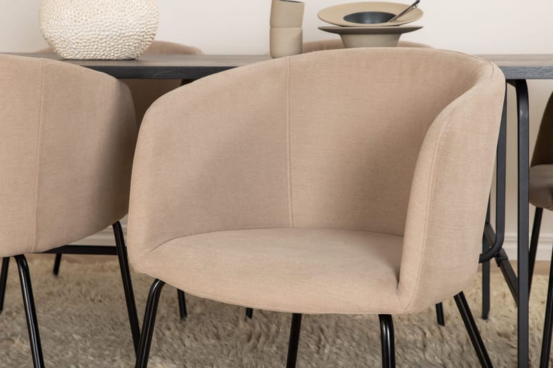 Uno Spisebord med 6 stk Berit Spisestol - Møbler - Bord - Spisegrupper