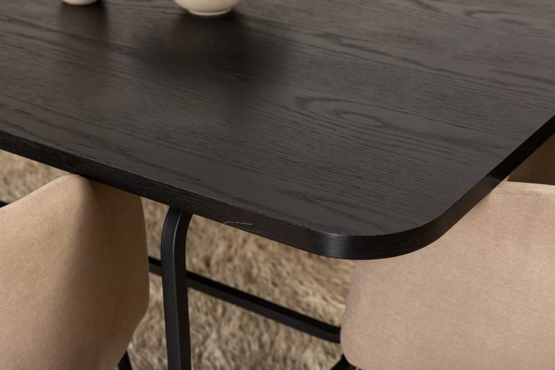 Uno Spisebord med 6 stk Berit Spisestol - Møbler - Bord - Spisegrupper