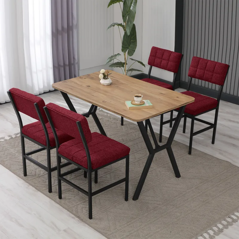 Stedum spisegruppe bord 110 cm + 4 stoler - Vinrød og Valnøtt - Møbler - Bord - Spisegrupper