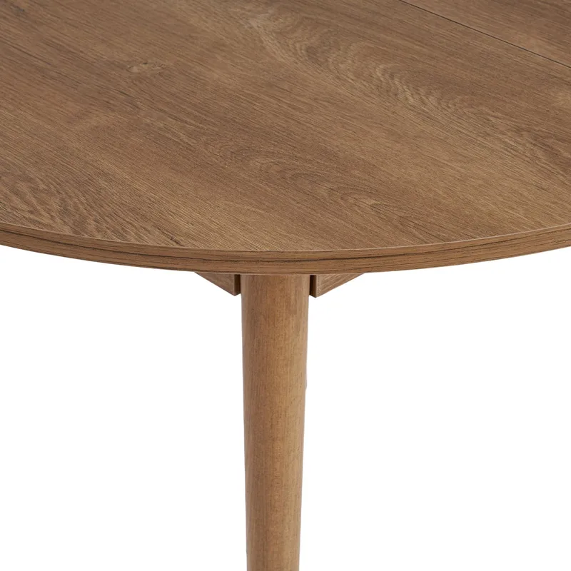 Tralven spisebord 131 cm rundt - Kaukasisk Eik - Møbler - Bord - Spisebord & kjøkkenbord
