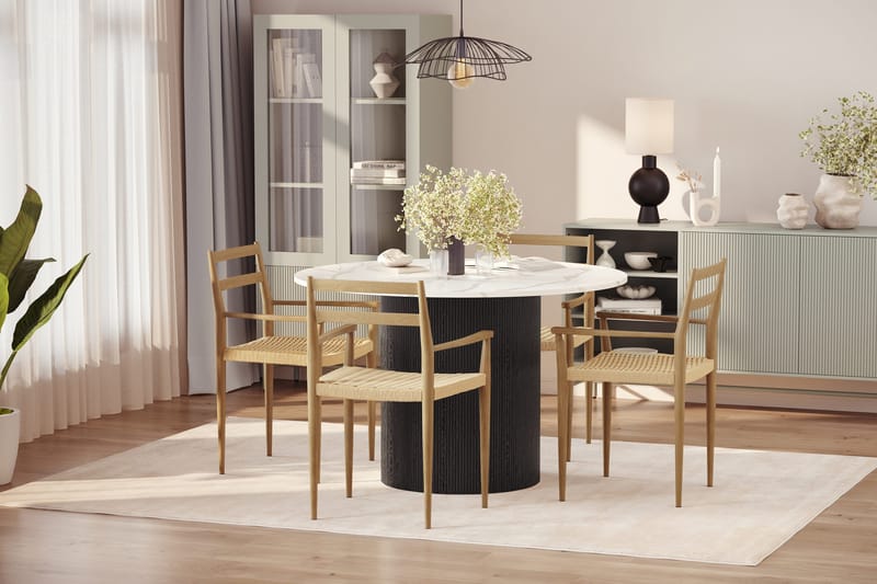 Uppveda Spisebord 120 cm Rund med 4 stk Jamna Karmstkolar - Svart/Hvit - Møbler - Bord - Spisegrupper