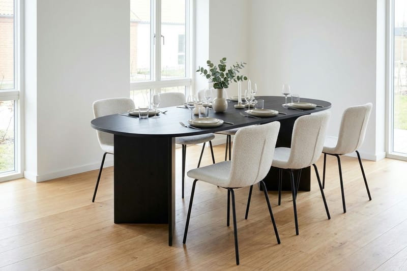 Vera Spisebord Oval 220x100 cm Finér - Svart - Møbler - Bord - Spisebord & kjøkkenbord