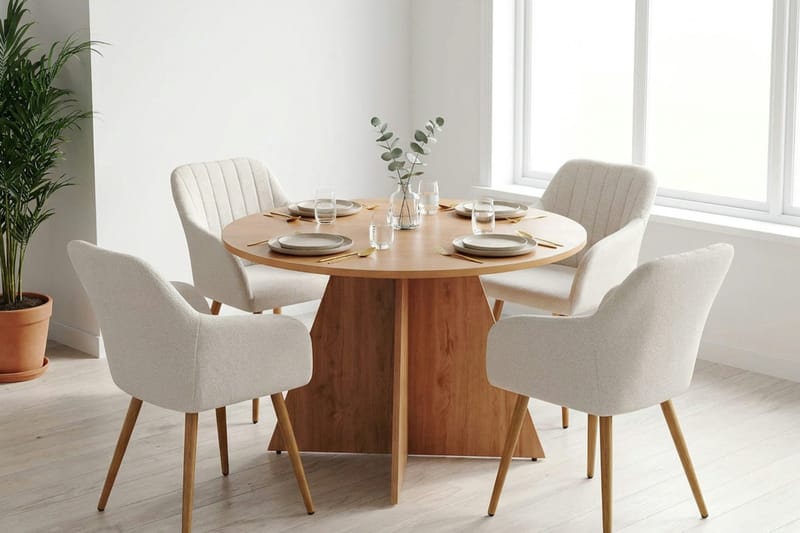 Vera spisegruppe rund 110 cm eik med 4 Filippa spisestoler - Eik - Møbler - Bord - Spisegrupper