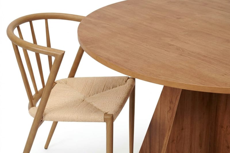 Vera spisegruppe rund 110 cm eik med 4 Winston spisestoler - Eik - Møbler - Bord - Spisegrupper