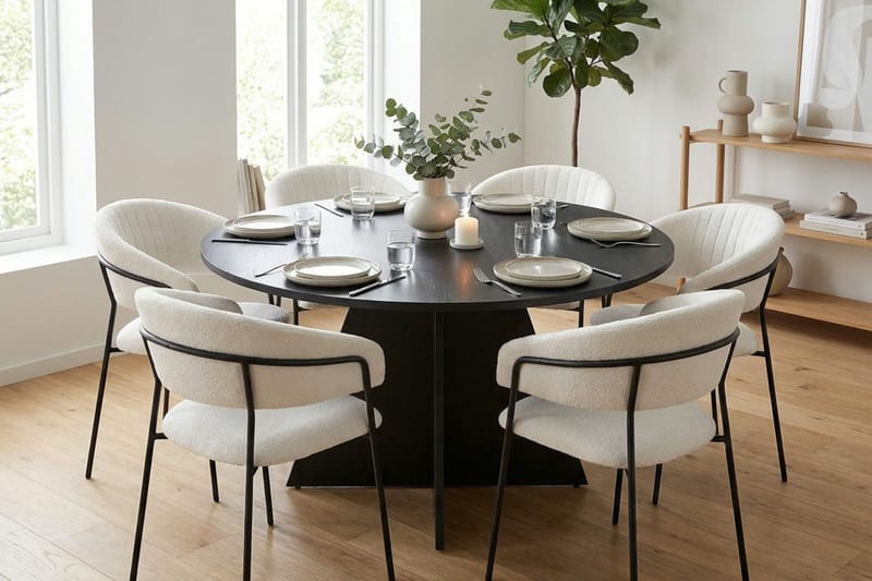Vera spisegruppe rund 130 cm svart med 6 Karol spisestoler - Svart - Møbler - Bord - Spisegrupper