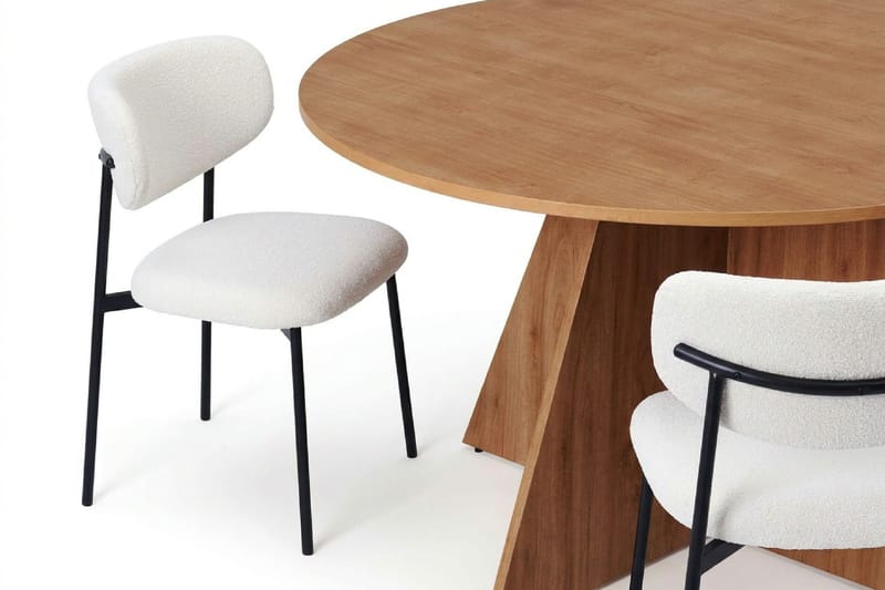 Vera spisegruppe rund 150 cm eik med 6 Lucy spisestoler - Eik - Møbler - Bord - Spisegrupper