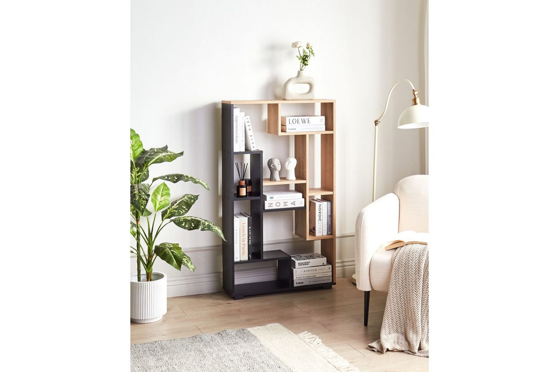 Bokhylle Alma Lyst tre, svart - Lyst tre, svart - Møbler - Mediamøbel & tv møbel - CD-hylle & DVD-hylle