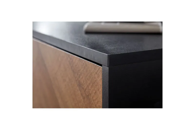 Lavbord Wohnling Eikentre foliert med 2 dører oppbevaringsbrett metallben landlig stil - Møbler - Mediamøbel & tv møbel - Mediestativ & veggfeste