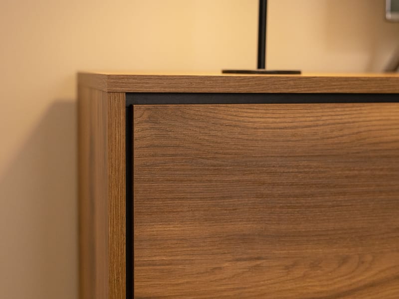 Lorvenn TV-benk 190 cm - Brun/Svart - Møbler - Mediamøbel & tv møbel - TV-benk & mediabenk