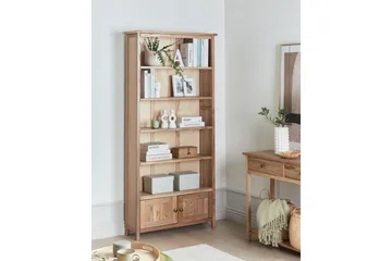 Salton Bokhylle 85 cm i Eik - Lysebrun - Oppbevaring - Hyller - Bokhylle