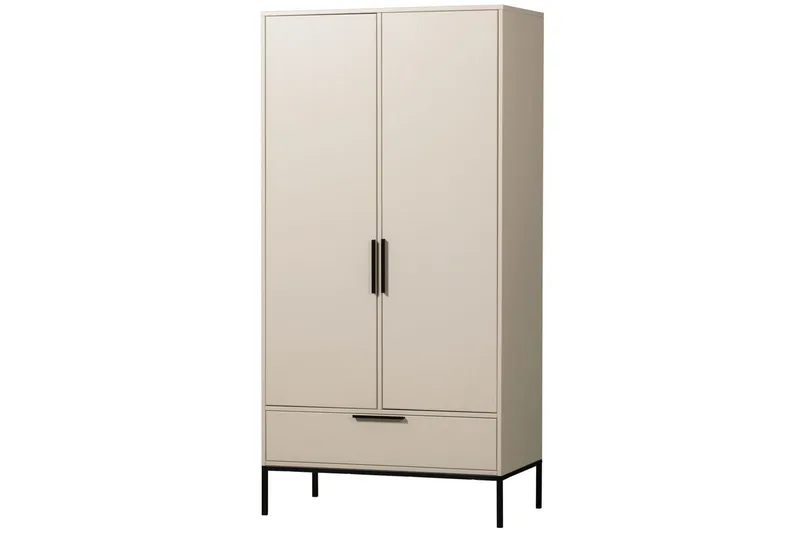 Skap Adam, Furu Støv