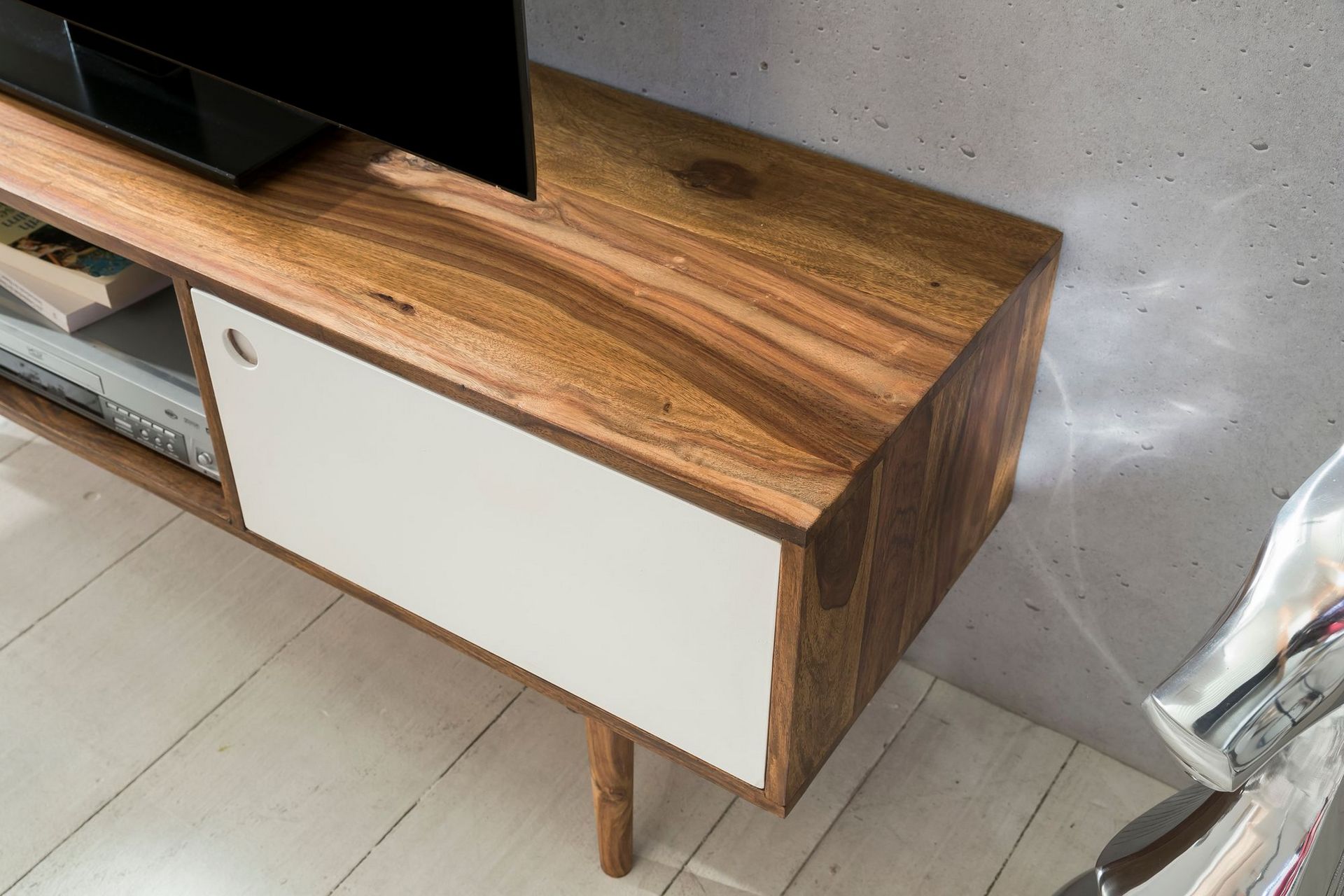 Grasham TV-benk 140 cm - Brun - Møbler - Mediamøbel & tv møbel - TV-benk & mediabenk