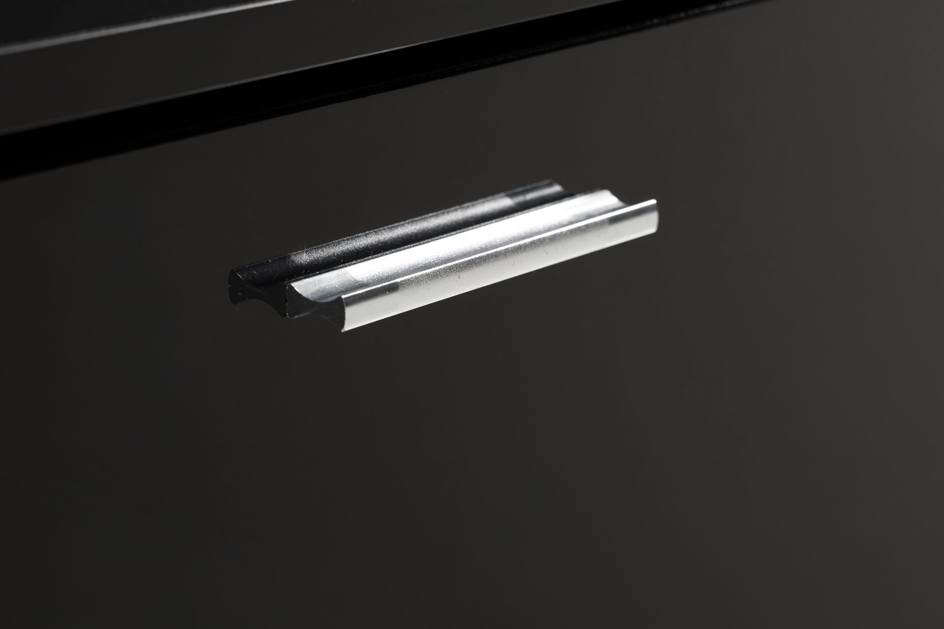 Jugansbo TV-benk 140 cm LED-belysning - Svart - Møbler - Mediamøbel & tv møbel - TV-benk & mediabenk