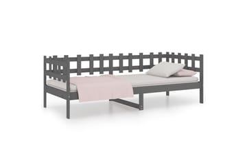 beBasic Dagseng grå 80x200 cm heltre furu - GrÃ¥ - Møbler - Senger - Sengeramme & sengestamme