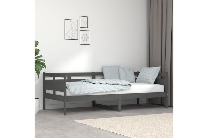 beBasic Dagseng grå heltre furu 90x200 cm - GrÃ¥ - Møbler - Sofaer - Dagsenger