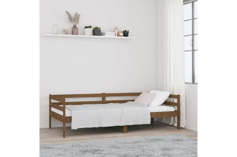 beBasic Dagseng honningbrun 90x190 cm heltre furu - Brun - Sengeramme & sengestamme