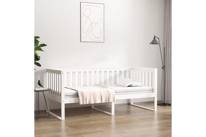 beBasic Dagseng hvit 90x190 cm heltre furu - Hvit - Møbler - Senger - Sengeramme & sengestamme