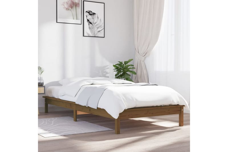 beBasic Sengeramme honningbrun heltre furu 75x190 cm 2FT6 Small Single - Brun - Møbler - Senger - Sengeramme & sengestamme
