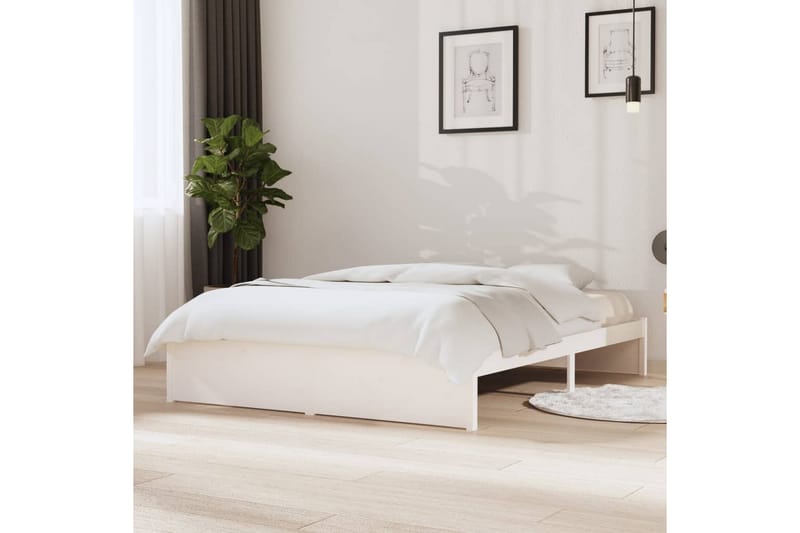 beBasic Sengeramme hvit heltre 140x200 cm - Hvit - Møbler - Senger - Sengeramme & sengestamme
