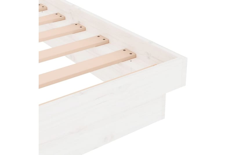 beBasic Sengeramme hvit heltre fru 160x200 cm - Hvit - Møbler - Senger - Sengeramme & sengestamme