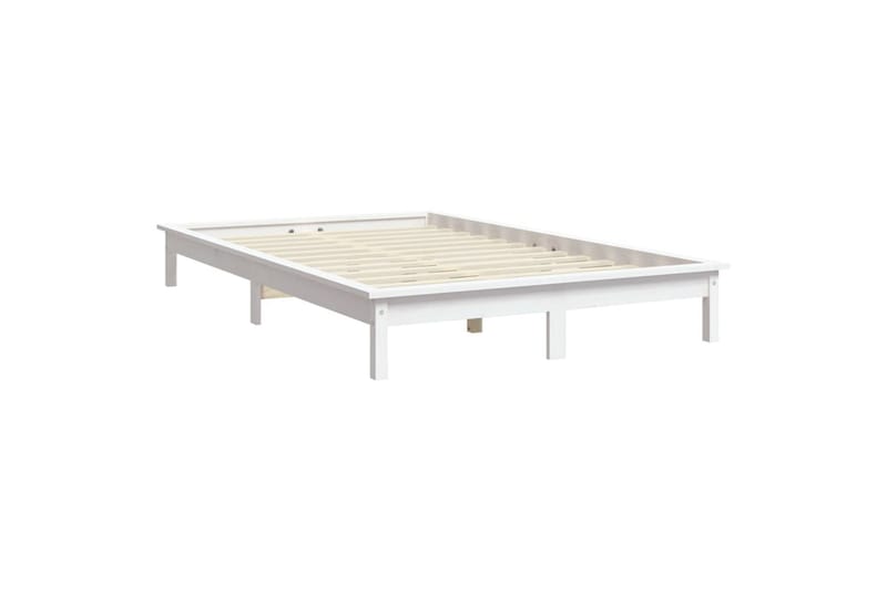 beBasic Sengeramme hvit heltre furu 120x200 cm - Hvit - Sengeramme & sengestamme