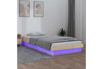 beBasic Sengeramme med LED 90x200 cm heltre - Brun - Møbler - Senger - Sengeramme & sengestamme