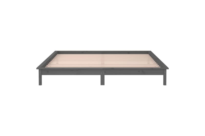 beBasic Sengeramme med LED grå 135x190 cm 4FT6 Double heltre - GrÃ¥ - Møbler - Senger - Sengeramme & sengestamme