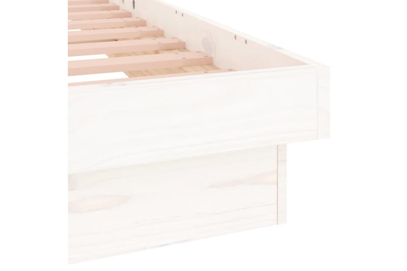 beBasic Sengeramme med LED hvit 75x190 cm 2FT6 Small Single heltre - Hvit - Møbler - Senger - Sengeramme & sengestamme
